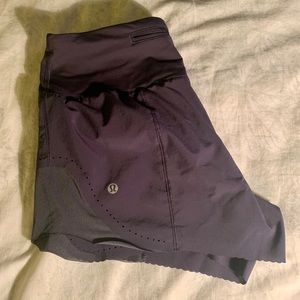 Lululemon Shorts size 4